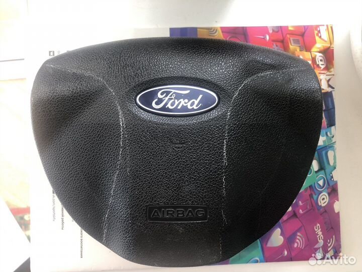 Подушка безопасности Focus 2 три спицы