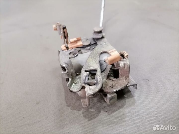 Замок двери левой Mazda 323 (3 двери) 1980-89