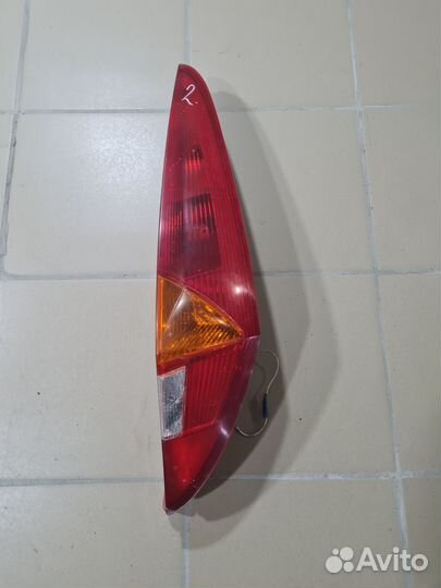 Фонарь задний Fiat Punto-2