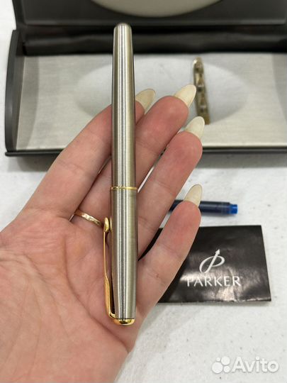 Перьевая ручка parker