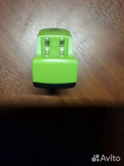 Зарядное устройство