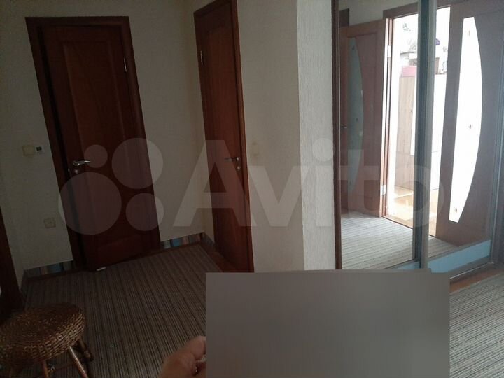 3-к. квартира, 100 м², 4/5 эт.