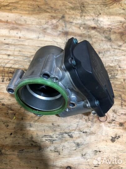 Дроссельная заслонка Volkswagen Golf 5K5 caxa