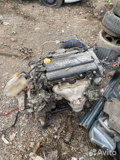 Мотор Opel Zafira 2,2 бензин