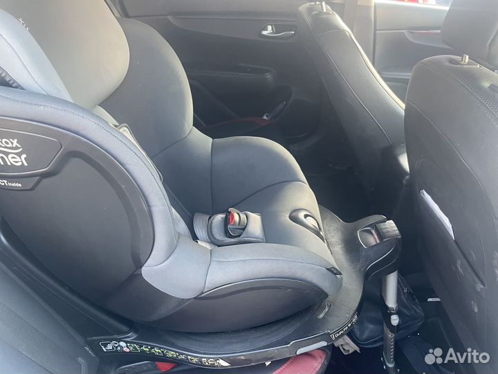 Автокресло britax romer dualfix 0-4года