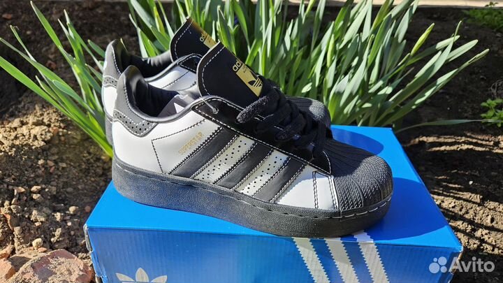 Adidas Superstar xlg