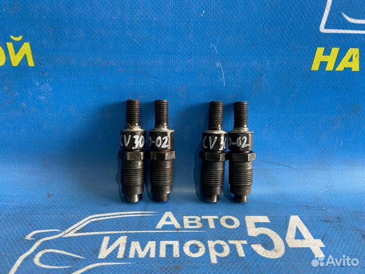 Форсунка топливная toyota camry CV30 2C