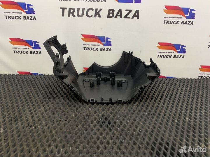 Кожух рулевой колонки Renault T