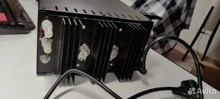 Трансформаторный базовый блок питания Astron RS-20