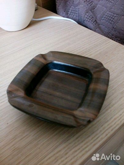 Пепельницы пластик,стекло, хрусталь