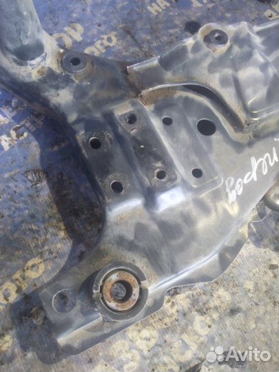 Передний подрамник Ford Focus 2 седан 2006