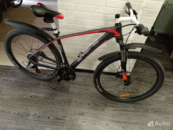 Stels Navigator 750 D 27.5