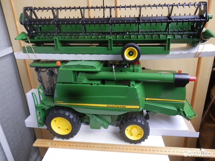 Зерноуборочный комбайн John Deere T670i