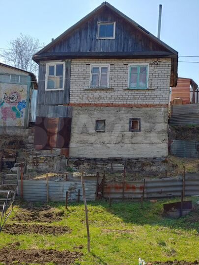 Дом 40 м² на участке 5,3 сот.