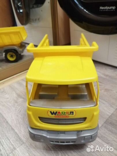 Большой грузовик игрушка