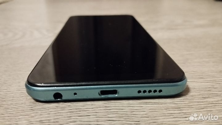 TECNO Spark 8C, 4/64 ГБ