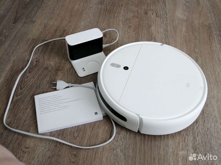Робот-пылесос Xiaomi Mi Robot Vacuum Mop RU SKV409