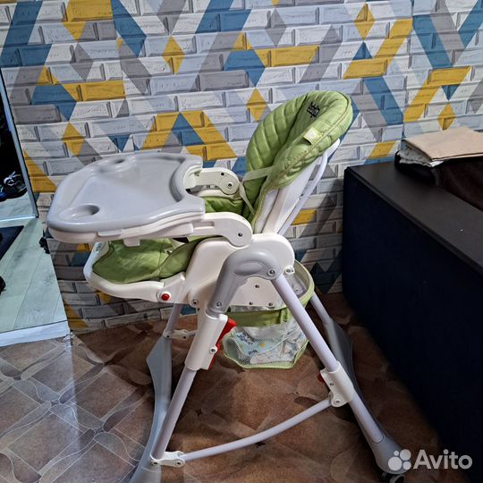 Стул для кормления