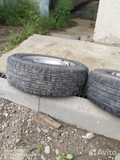 Летние шины 195 65 15 на штампованных дисках 5х110