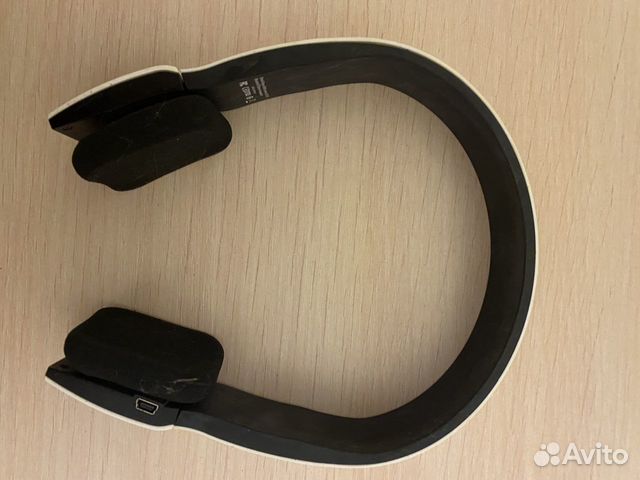 Продам наушники bluetooth рабочие