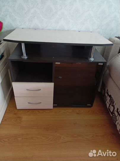 Тумба под телевизор