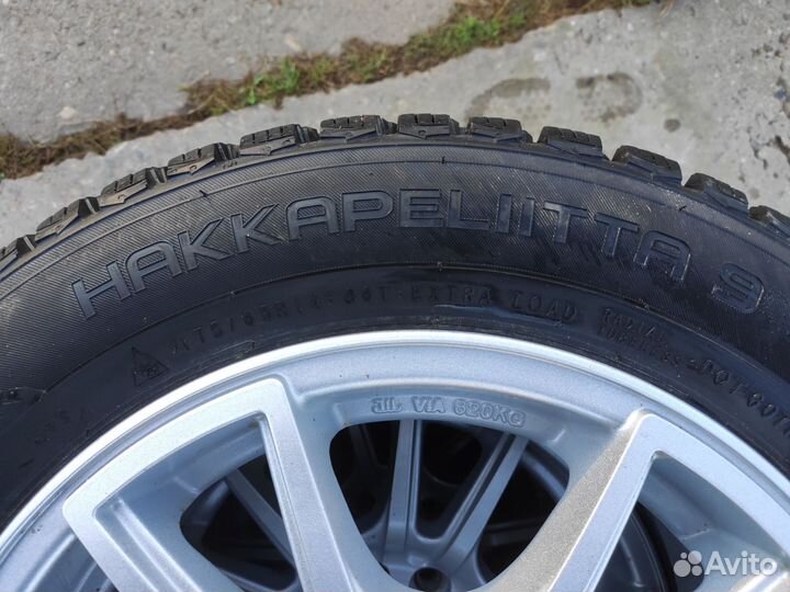 Nokian Tyres Hakkapeliitta 9 175/65 R14 86T