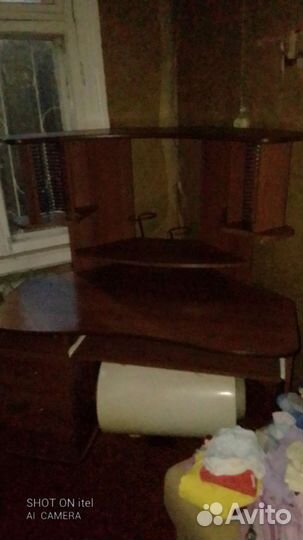 Компьютерный стол