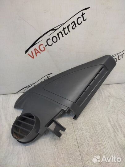 Накладка на зеркало правая Skoda Octavia A5 1.6