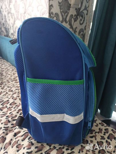 Школьный рюкзак