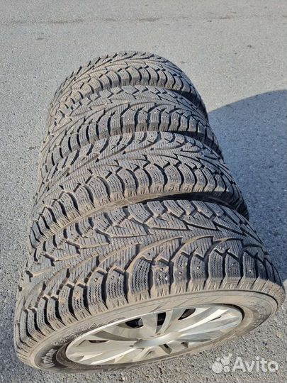 Hankook Winter I'Pike W409 195/65 R15 91T