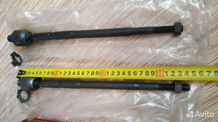 Nipparts J4843024 рулевая тяга, 2 шт