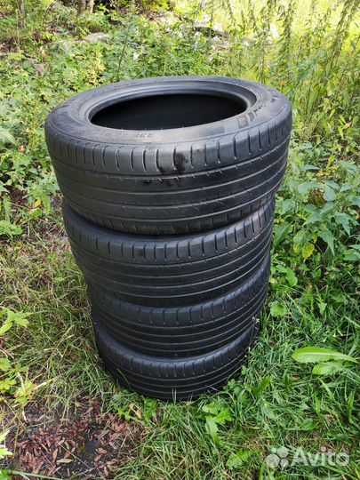 Kumho 732 Touring Plus 235/55 R17