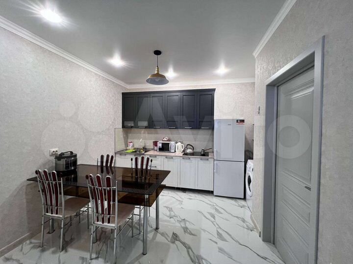 2-к. квартира, 60 м², 9/10 эт.