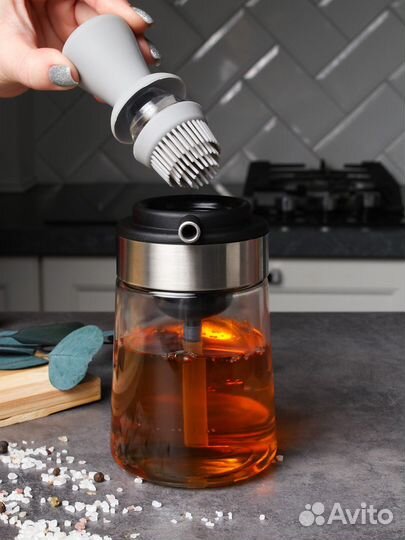 Масленка с кисточкой