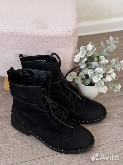 Ботинки осенние женские 39