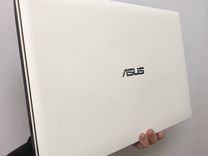 Ноутбук Asus X552E