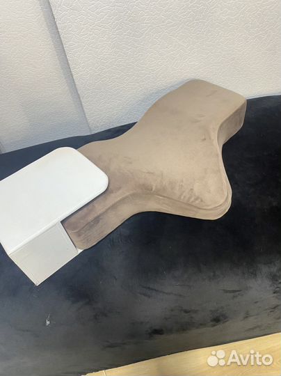 Подушка с эффектом памяти для наращивания ресниц