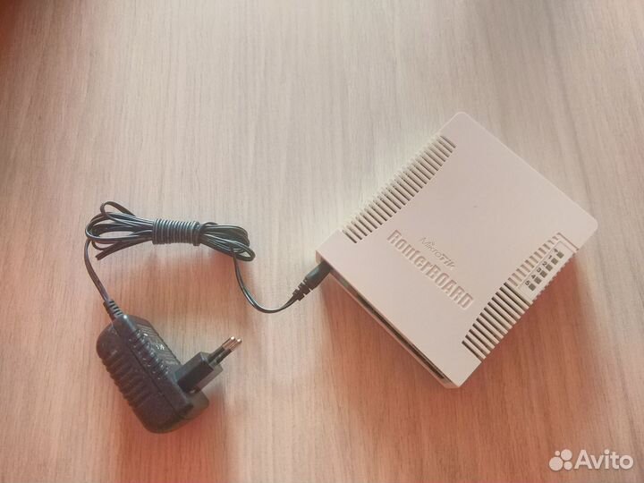 Роутеры Mikrotik RB951Ui-2hnd б/у