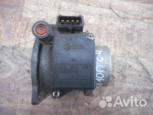 Расходомер воздуха (массметр) Audi 100 C4 1991