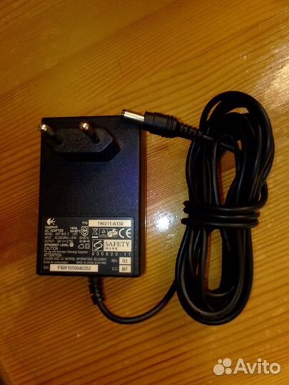 Блок питания Logittech