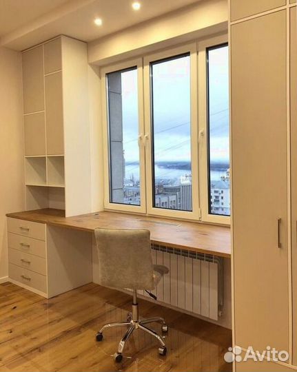 Стол для рабочего места