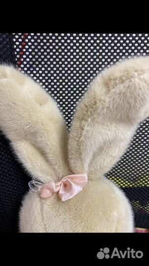 Мягкая игрушка в виде зайчика