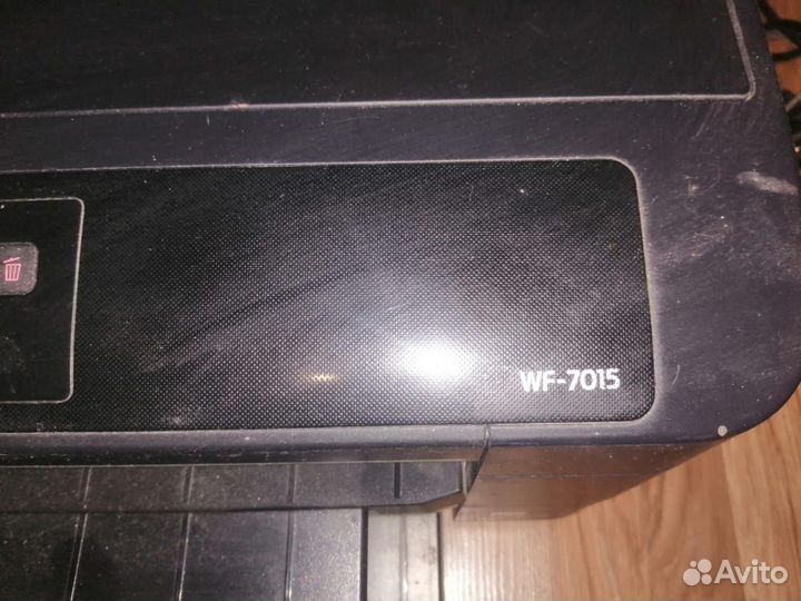 Продается струйный принтер epson WF-7015