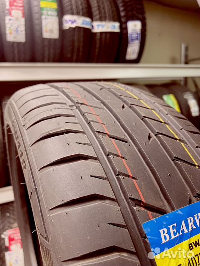 Bearway BW118 285/45 R20 90U