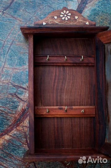 Ключница деревянная ручная работа