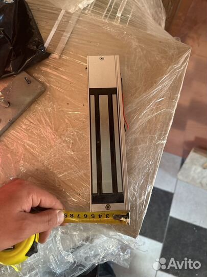 Электромагнитный замок