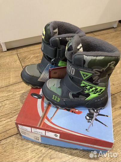 Ботинки зимние новые