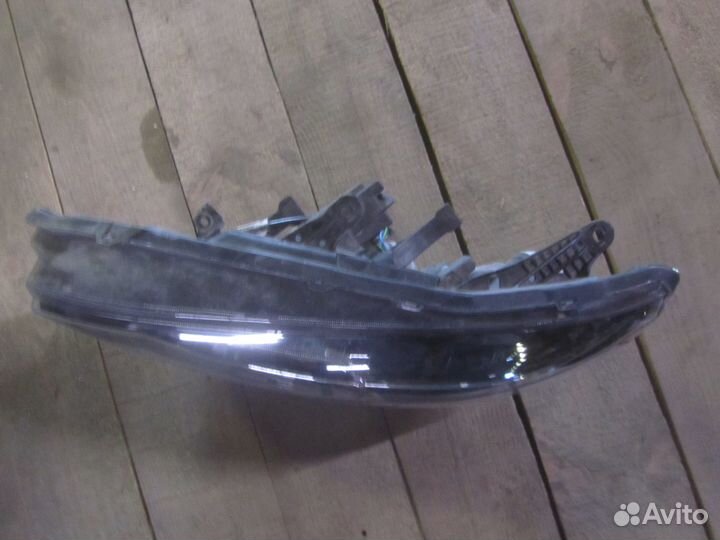 Фара левая правая LADA vesta 8450006953 218037110