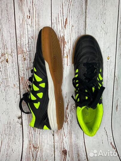 Бутсы мужские зальные avic 40