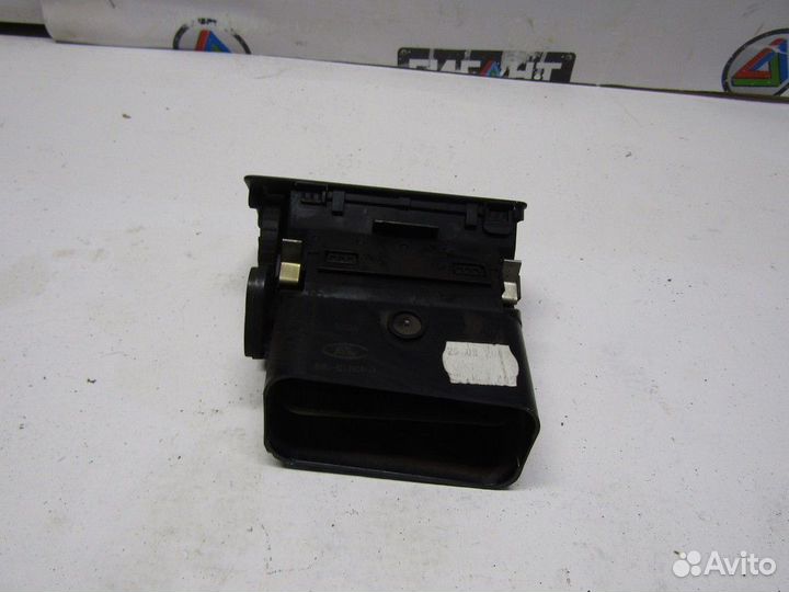 Дефлектор воздушный C-MAX 2003-2011